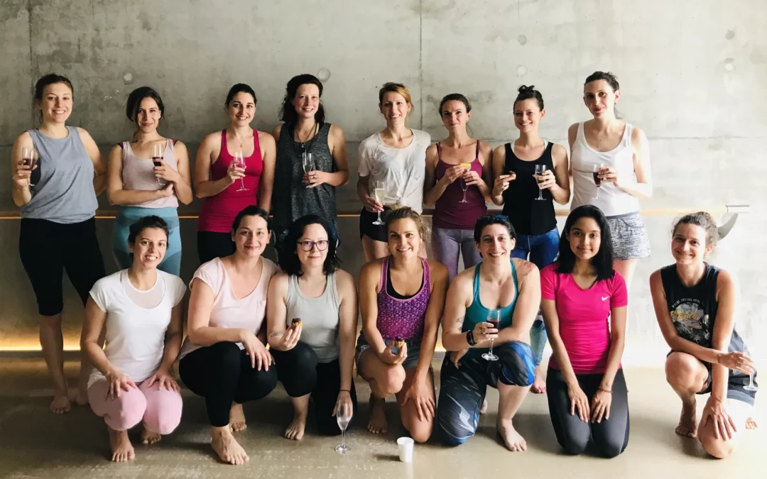 Photo de fin de formation professeur de yoga - printemps 2018 Photo de fin de formation - printemps 2018